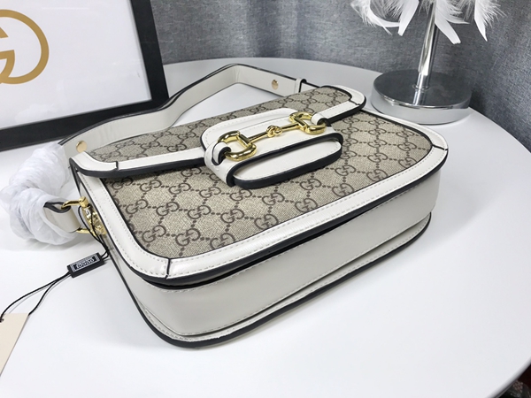 激安グッチバッグコピー角部分ディテール